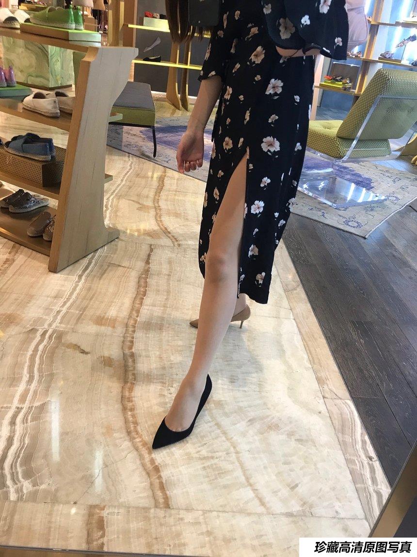 一只哈比猪：满脑子全是腿5G视图看到饱！ [186P]