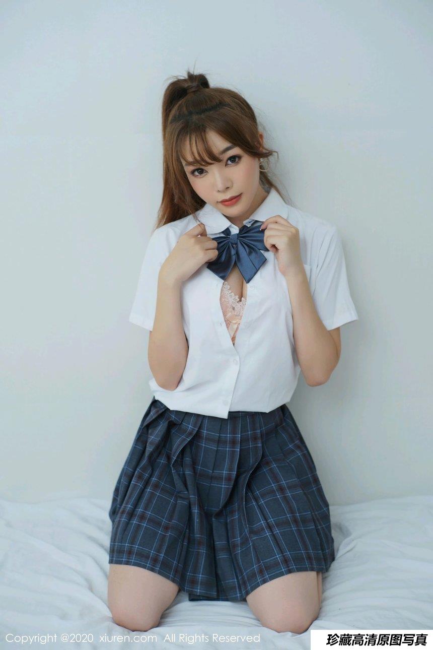 [XiuRen秀人网] 2020.08.28 No.2502 芝芝Booty [43+1P]