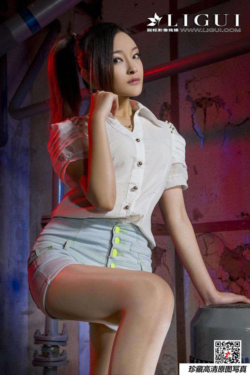 [Ligui丽柜] 2020.05.10 网络丽人 Model 小杨幂 [84P187MB]