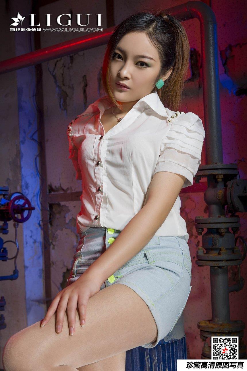 [Ligui丽柜] 2020.05.10 网络丽人 Model 小杨幂 [84P187MB]