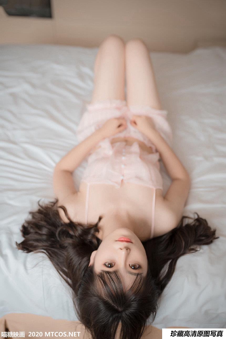 喵糖映画 VOL.104 粉色吊带睡衣