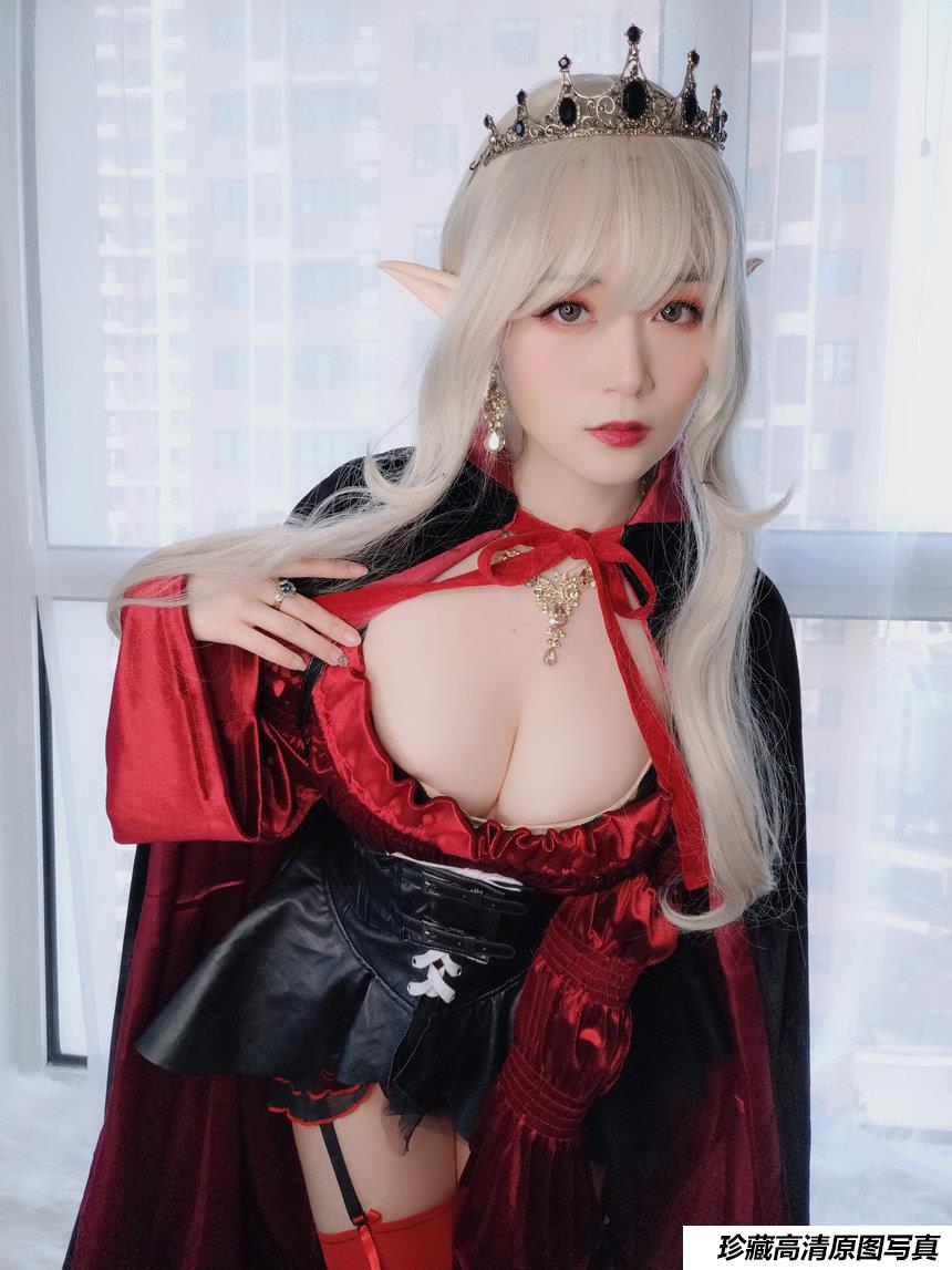 Coser小姐姐白银_皇家吸血鬼 [58P]