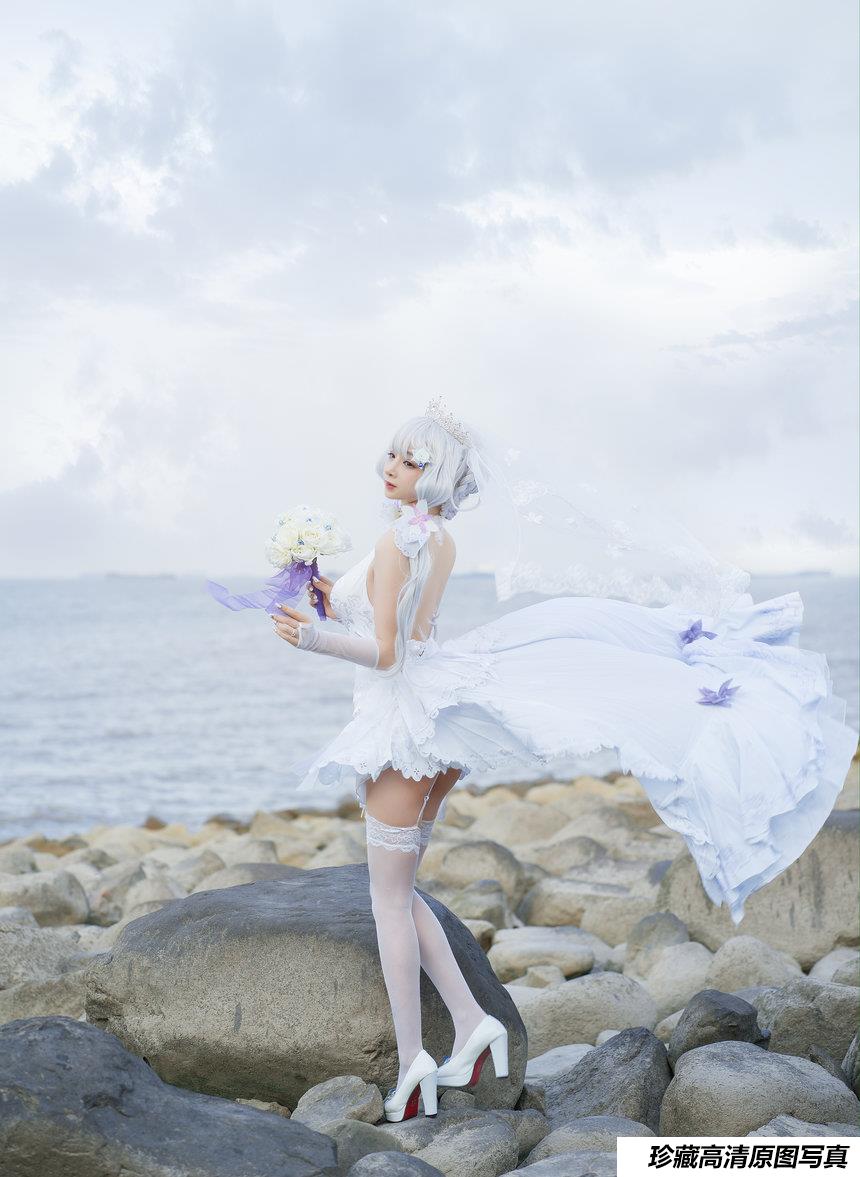 动漫博主叉子宝宝 - 碧蓝光辉 [11P-100MB]