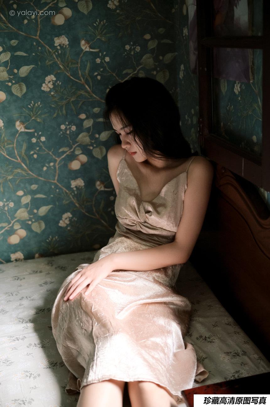 [YALAYI雅拉伊] 2020.07.29 NO.678 方岚《绿窗》[40P+1P470M]