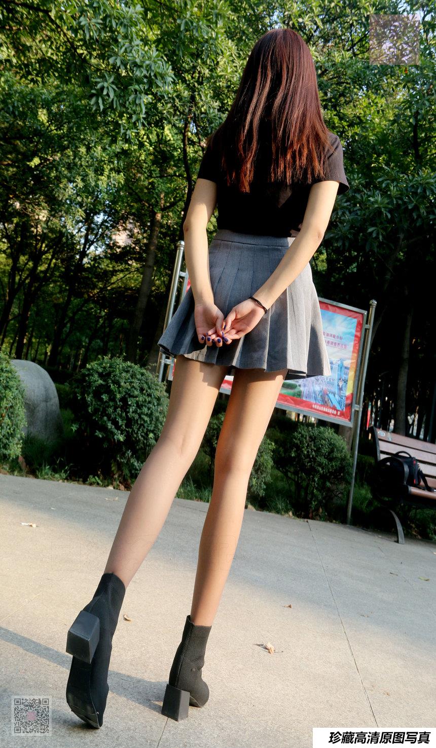 [SiHua思话]SH012 等车的前奏曲 雯玥[98P+2V／816MB]