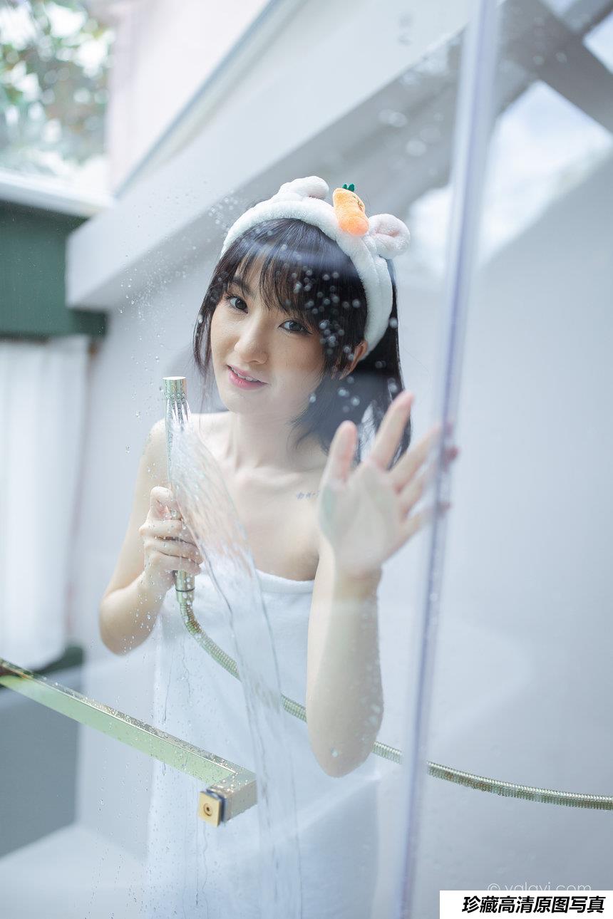 [YALAYI雅拉伊] 2020.08.06 Y684 落落《清凉一夏》[47P+1P361M]