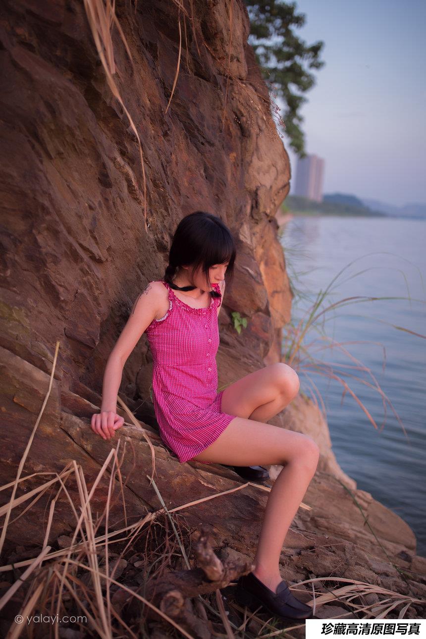 [YALAYI雅拉伊] 2020.09.09 Y700 周周《杨柳岸》[48P+1P316M]