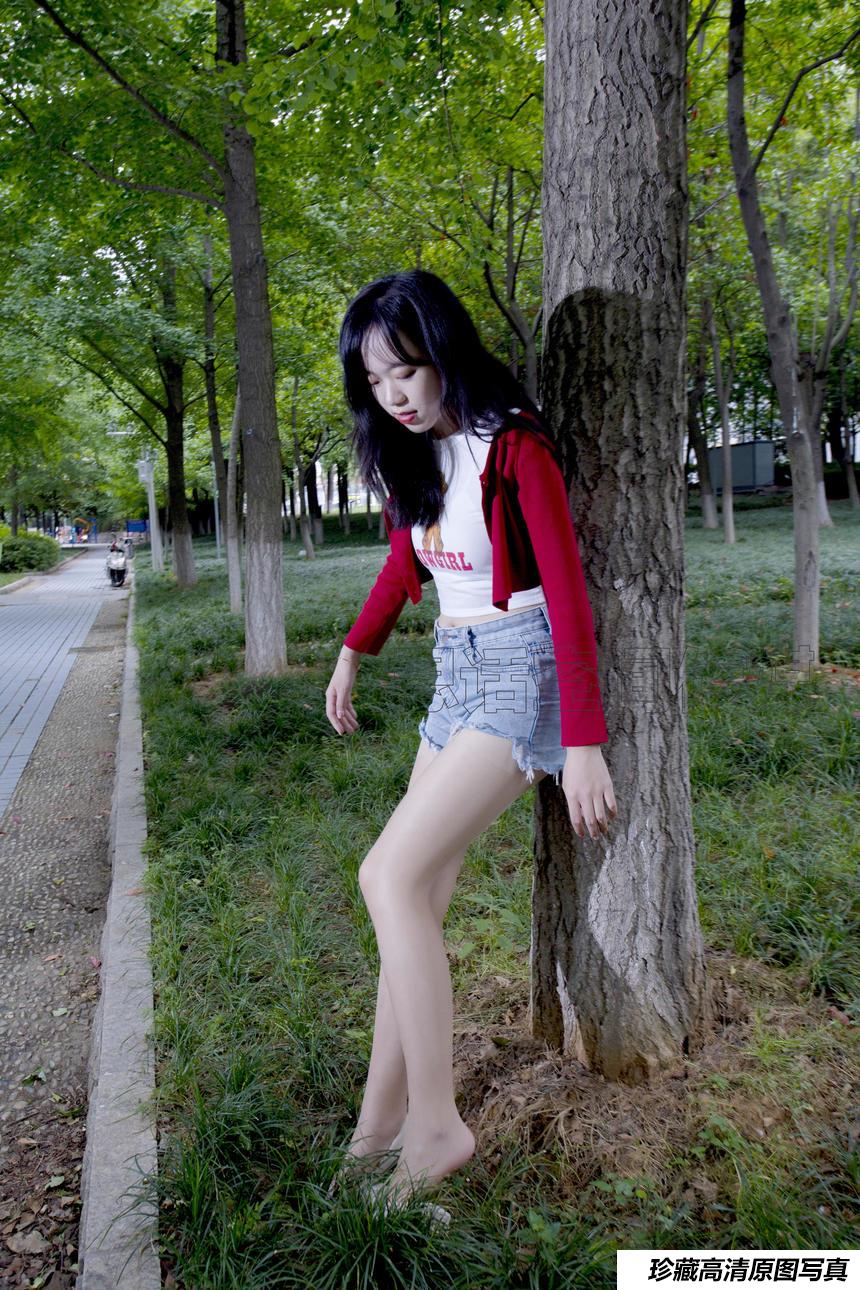 [SiHua丝话]SH129 子琦 公园长腿活力少女[43P／96MB]