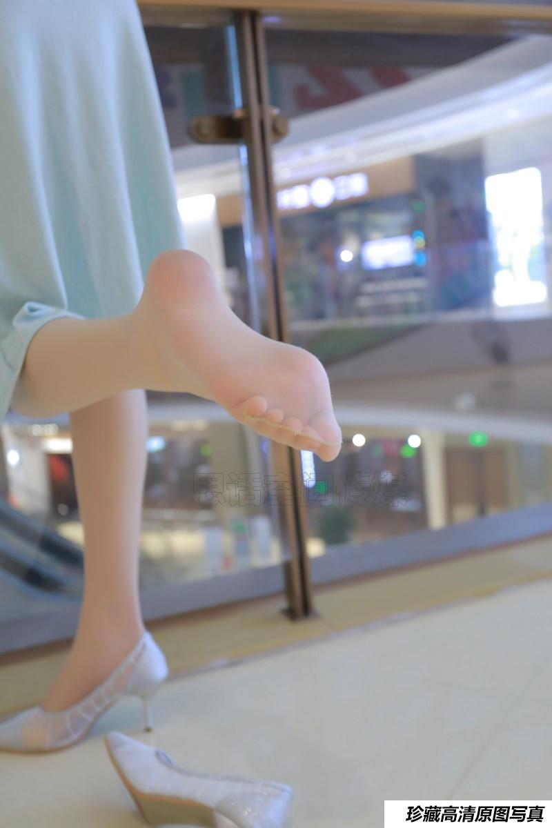 [SiHua丝话]SH132 COCO 武汉迪丽热巴商场露美足[51P／36.8MB]