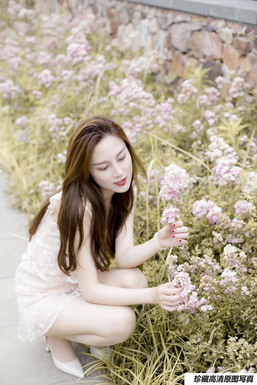 [SiHua丝话]SH117 COCO 湖边映象[40P／47MB]