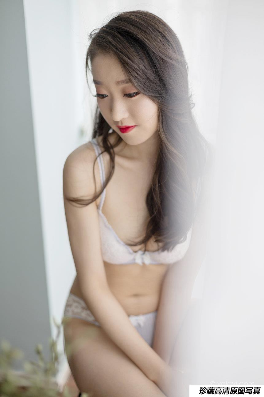 [YALAYI雅拉伊] 2020.09.11 Y701 心怡《花容月貌》[41P+1P337M]