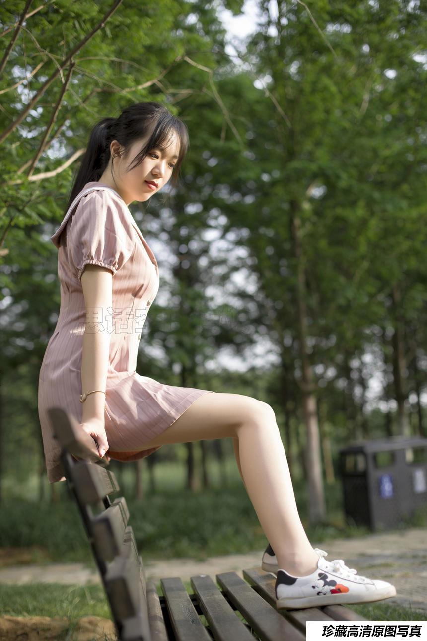 [SiHua丝话]SH124 子琦 山林间的嫩龄少女[40P／56MB]