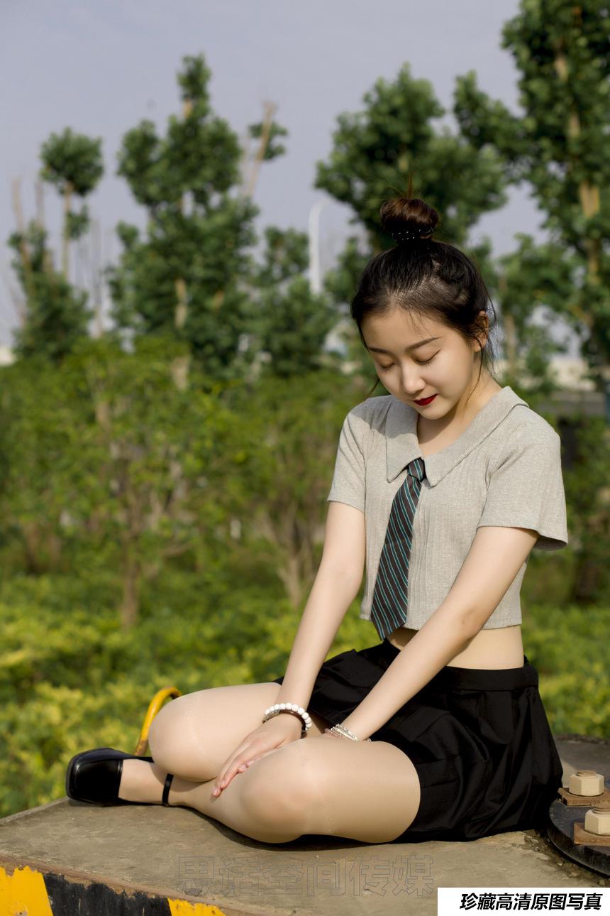 [SiHua丝话]SH126 露露 放学调皮[40P／56MB]