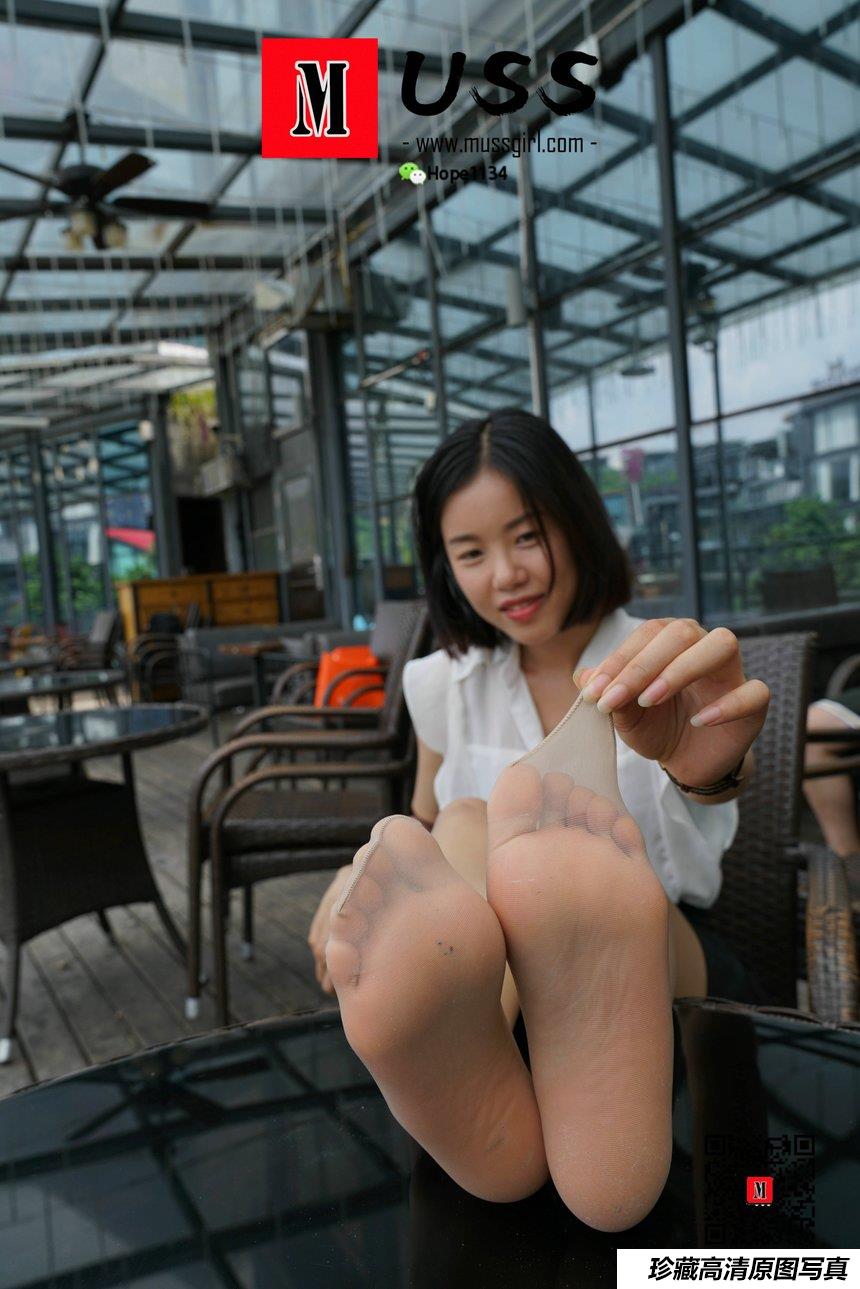 [MussGirl慕丝女郎]NO.042 大学会计专业的女老师[87P／257MB]