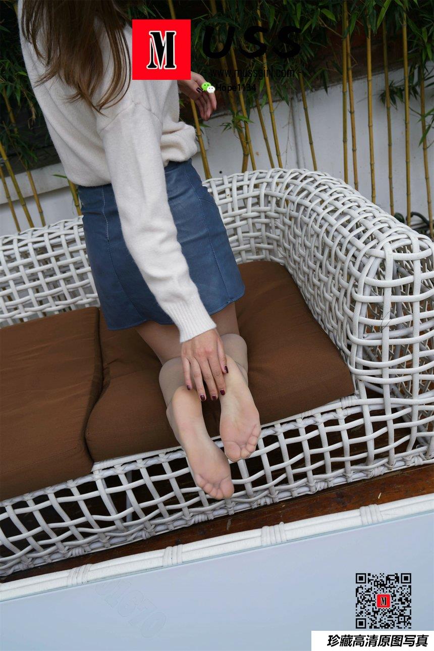 [MussGirl慕丝女郎]NO.025 皮裙下的骚动[82P／377MB]