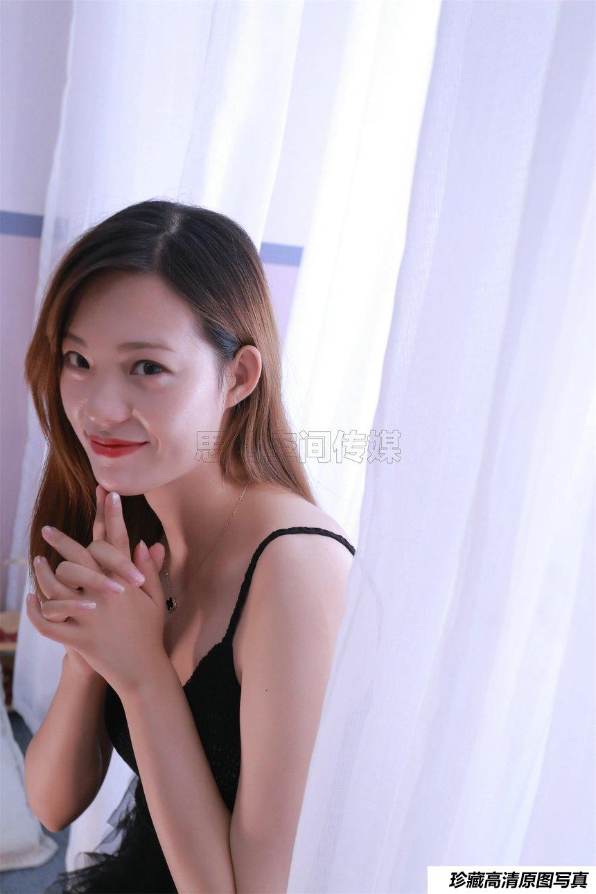 [SiHua思话]SH159 艺沫 黑丝美腿的魅惑[50P／124MB]