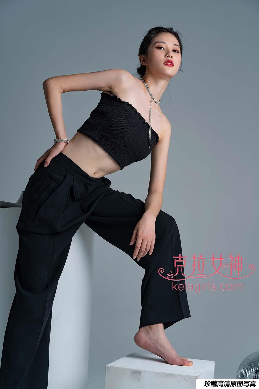 [KeLagirls克拉女神]2020.10.18《酷拍裸足》苏棠[29P／518MB]