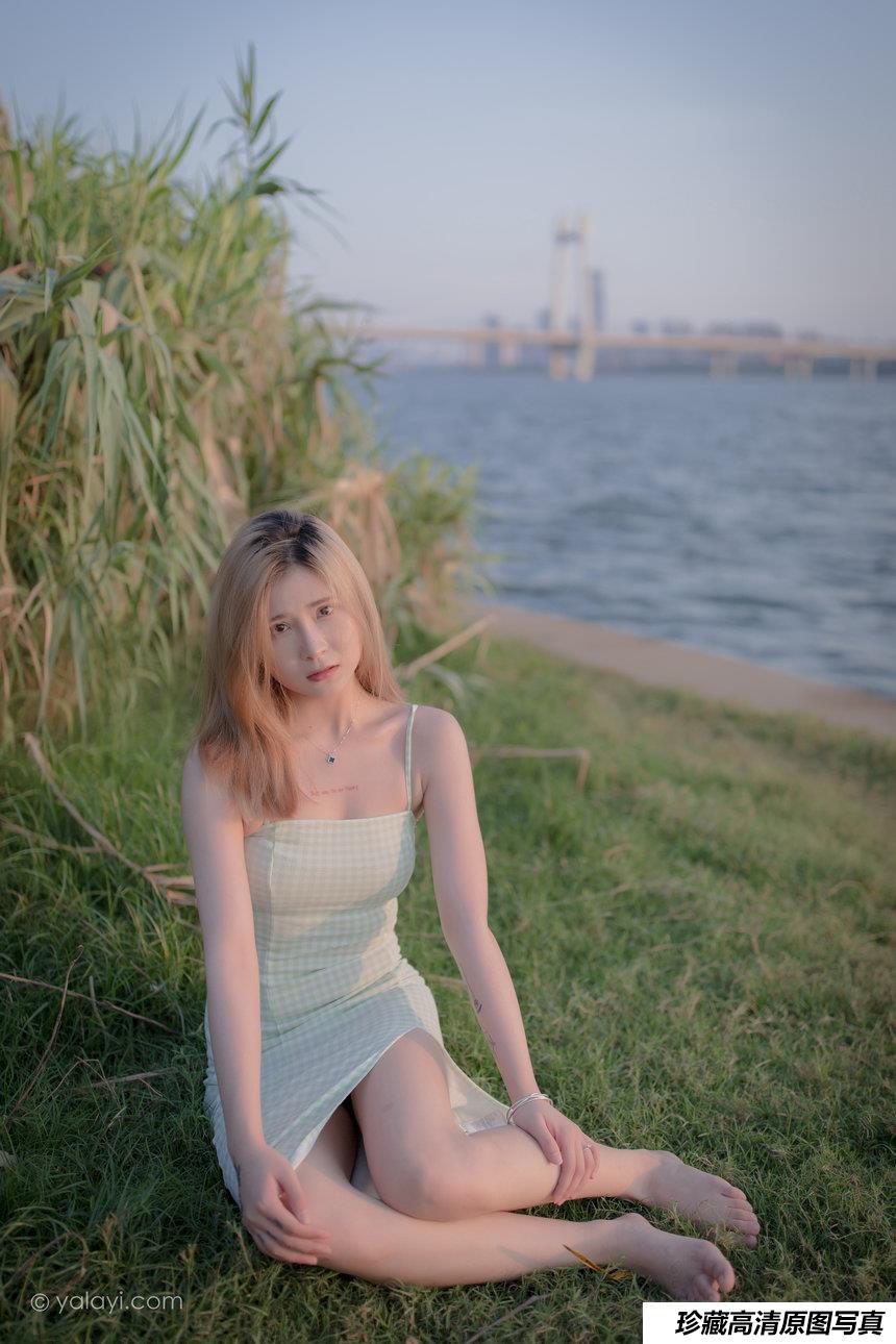 [YALAYI雅拉伊] 2020.10.12 NO.712 梦涵《风继续吹》[46P+1P283M]