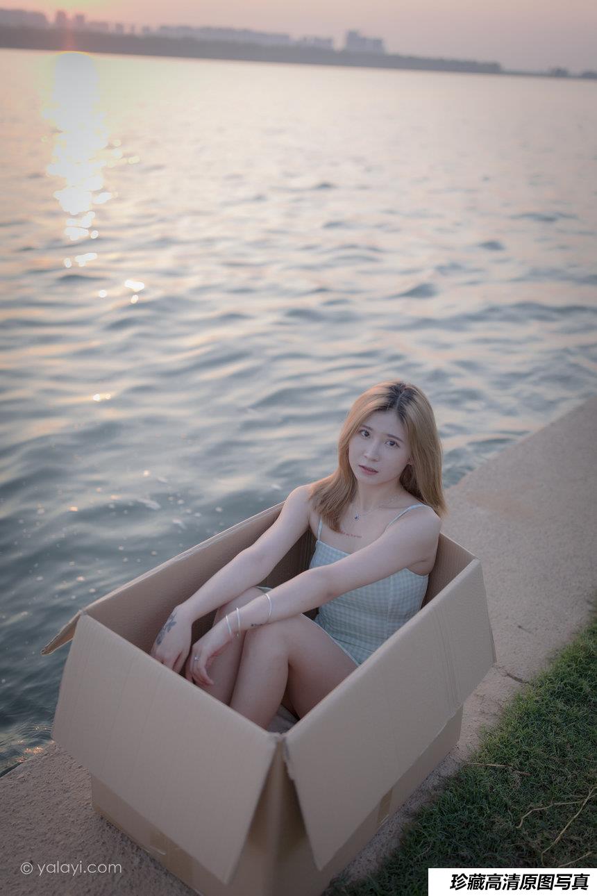 [YALAYI雅拉伊] 2020.10.12 NO.712 梦涵《风继续吹》[46P+1P283M]