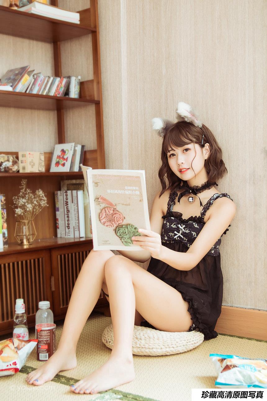 [YALAYI雅拉伊] 2020.12.04 NO.735 甜酱吖《就想赖着你》[31P+1P/394M]