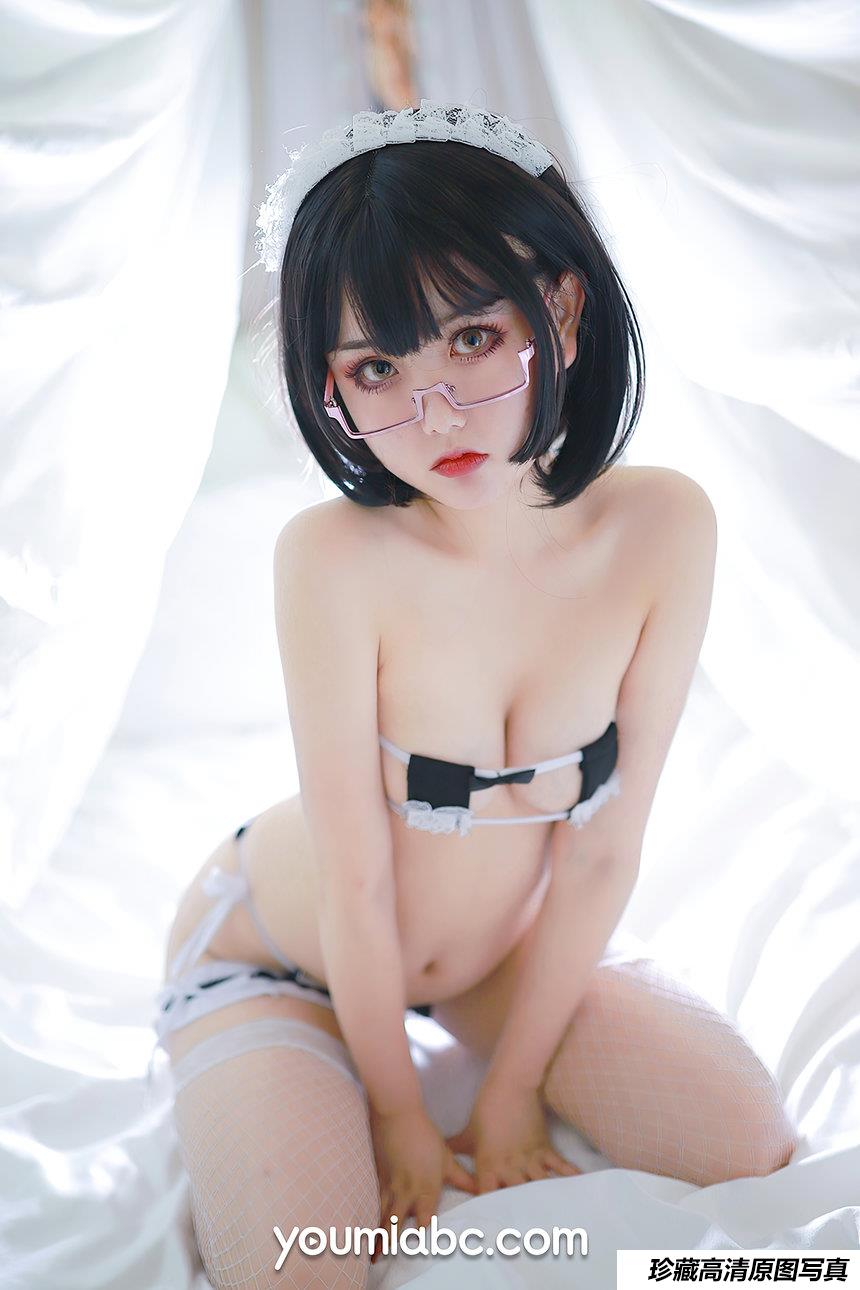 [YouMi尤蜜]2021.01.08 比基尼女偶 您的蛋蛋[26P／385MB]