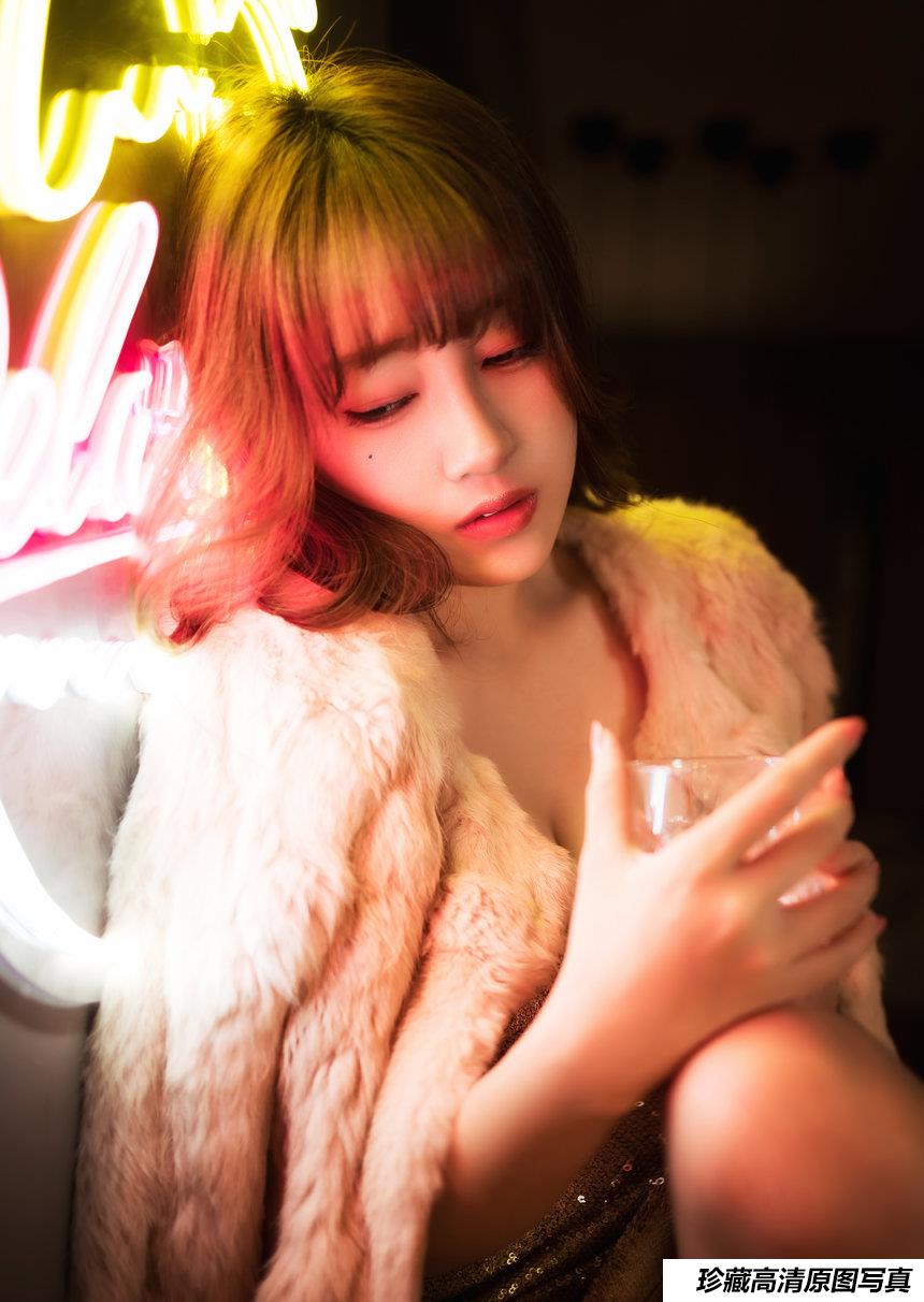 [YALAYI雅拉伊] 2021.01.13 NO.751 独自买醉 虞艺 [50+1P/437M]