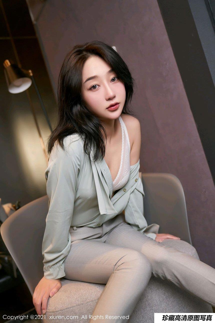 [XiuRen秀人网] 2021.01.15 No.3009 九月生__ [100+1P]