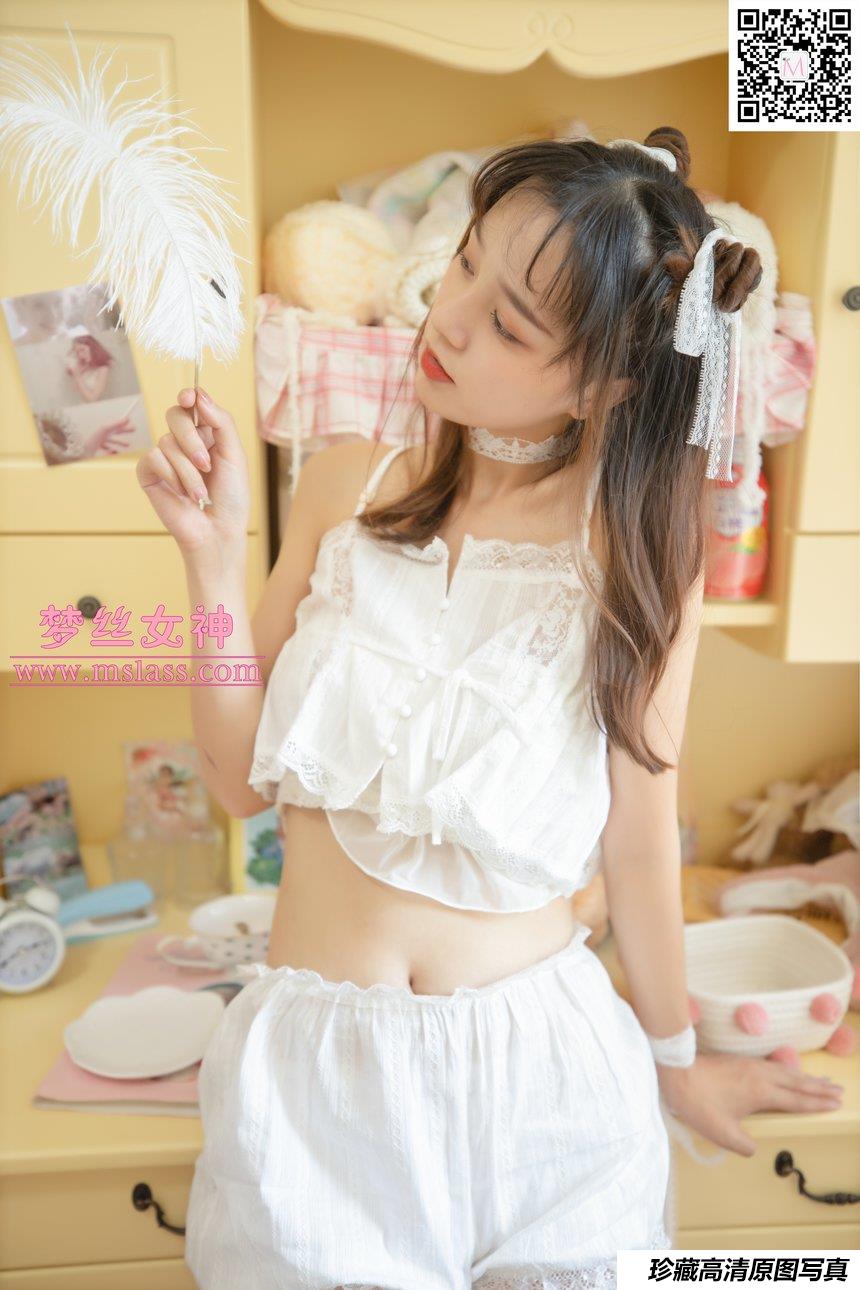 [MSLASS梦丝女神] 2020.08.27 NO.125 玥玥《超高质拍摄 美女痞子》[80+1P683M]