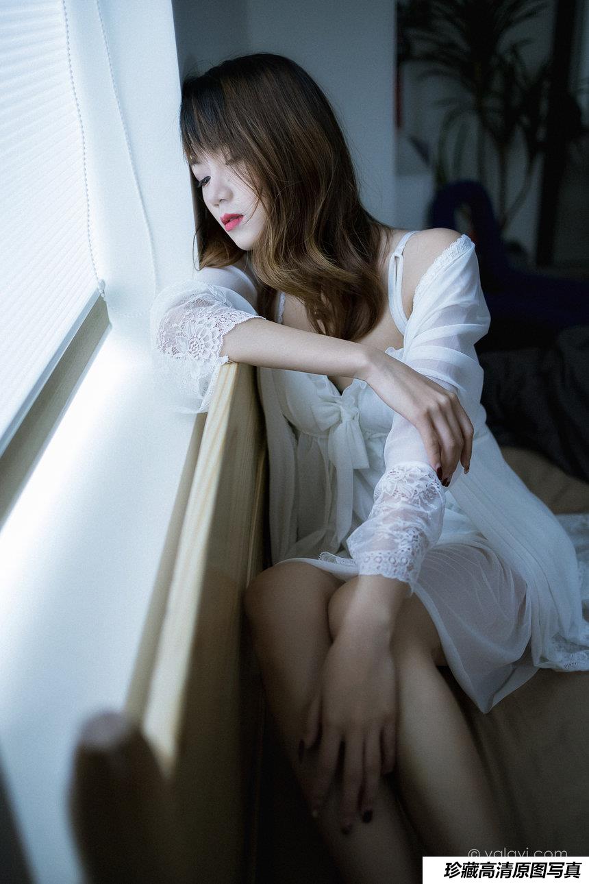 [YALAYI雅拉伊] 2021.02.01 NO.759 樊梵《灰色空间》[37P+1P/572M]