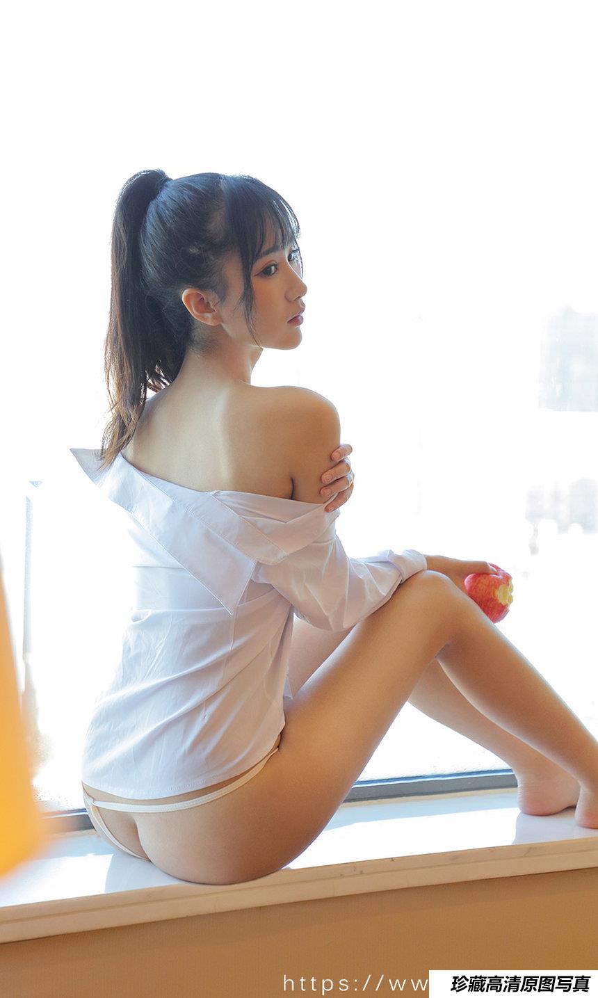 [Ugirls尤果网]爱尤物 2021.01.31 No.2013 喵酱 粘人的小猫酱 [35P]