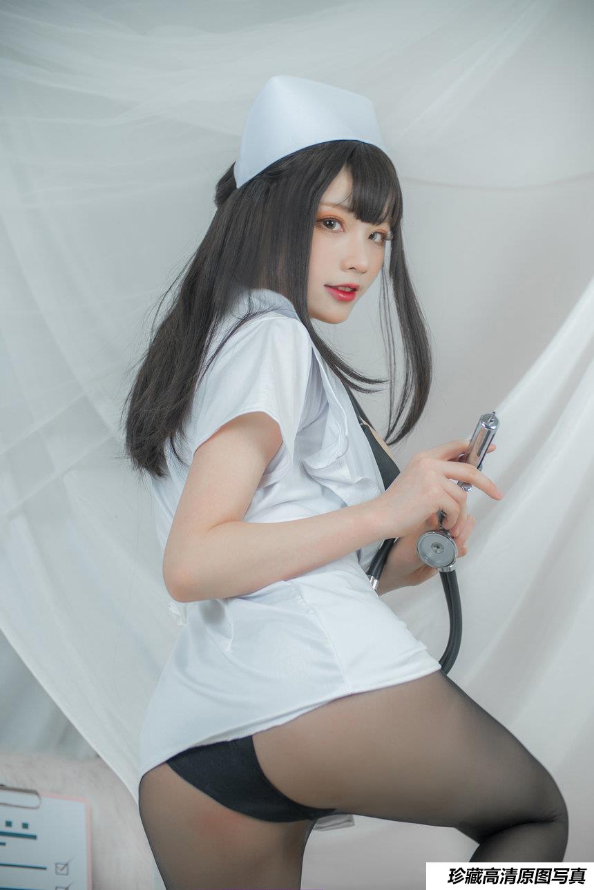 起司块wii写真 - 白色护士 [72P4V-767MB]