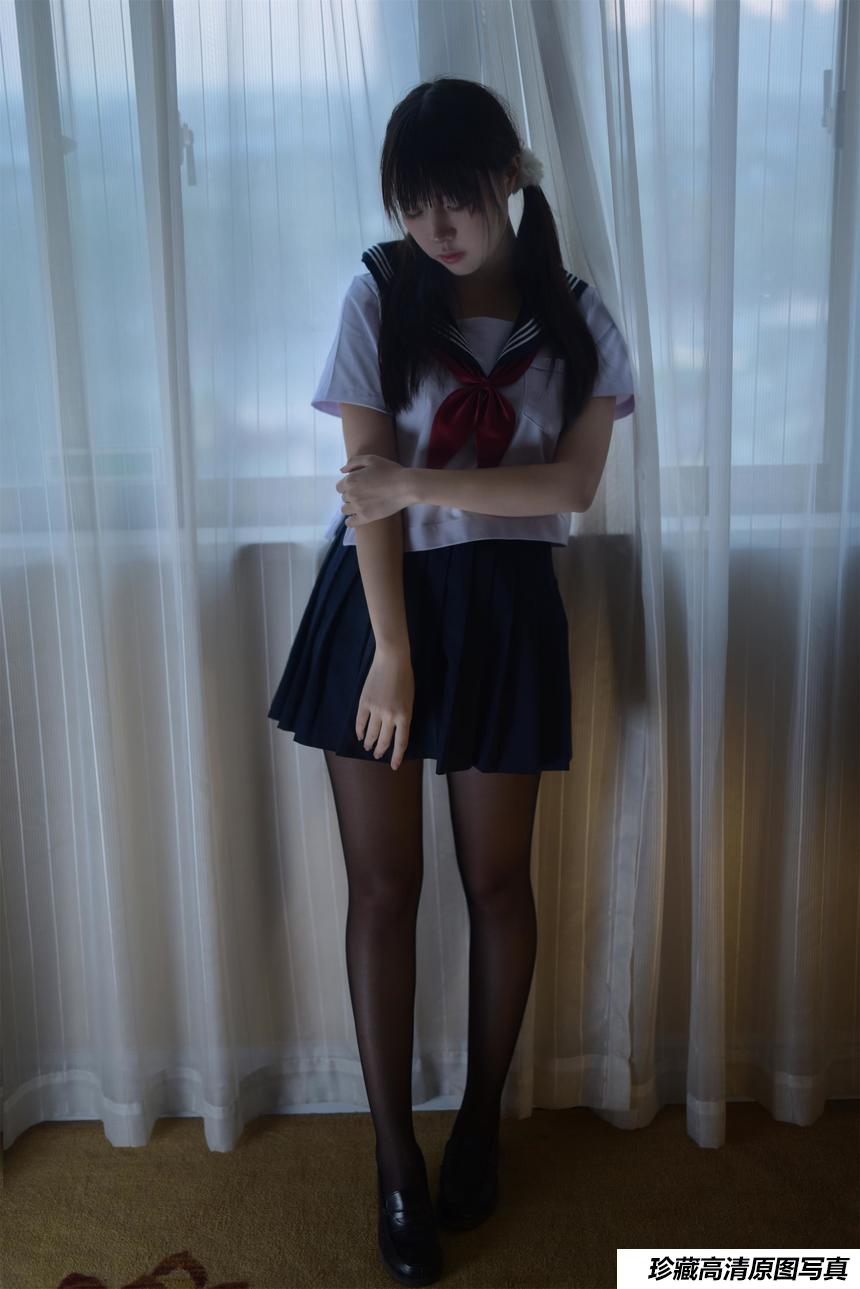 人气Coser二佐Nisa - 湿身黑丝 [12P-51MB]