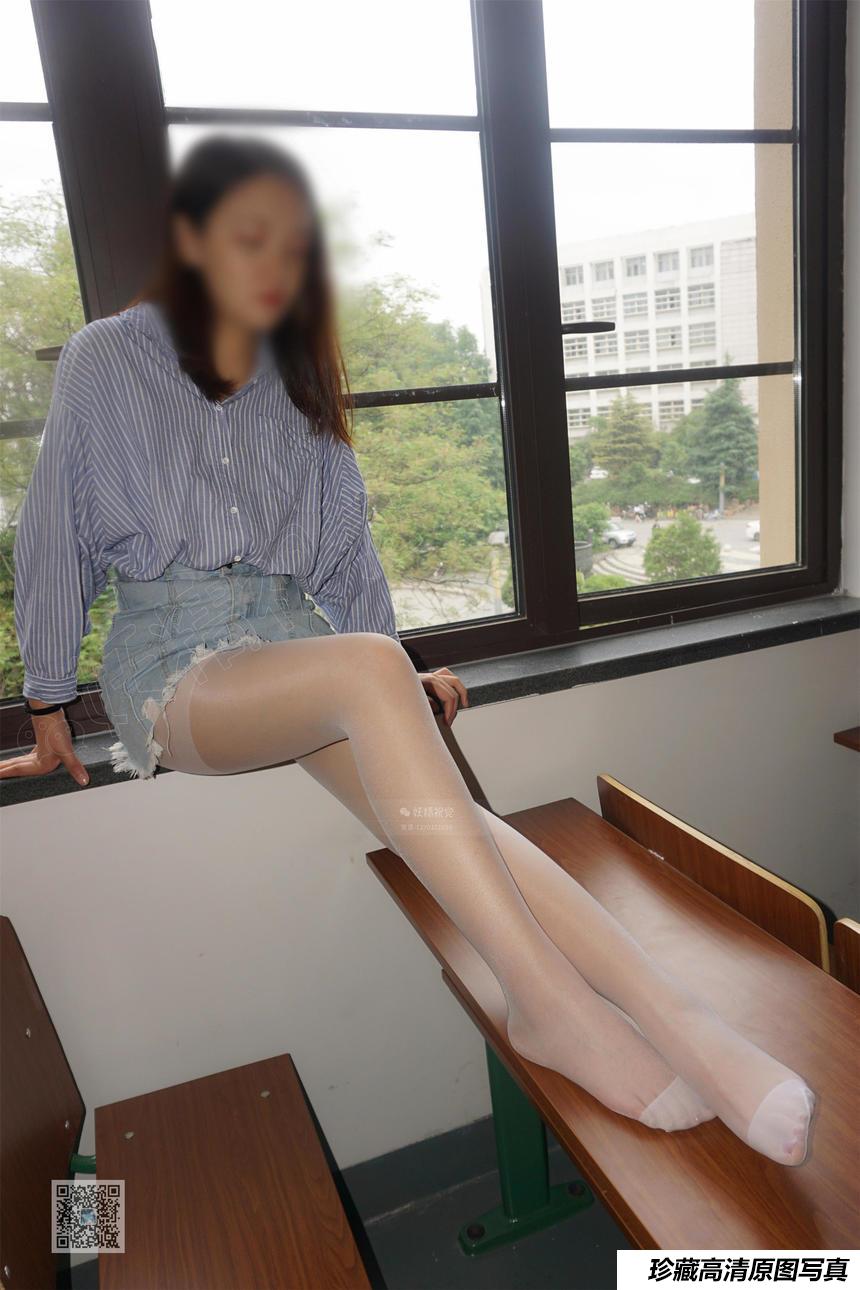 妖精视觉 NO.049 苏苏 白丝袜一步裙（上篇）[70P／40.3MB]