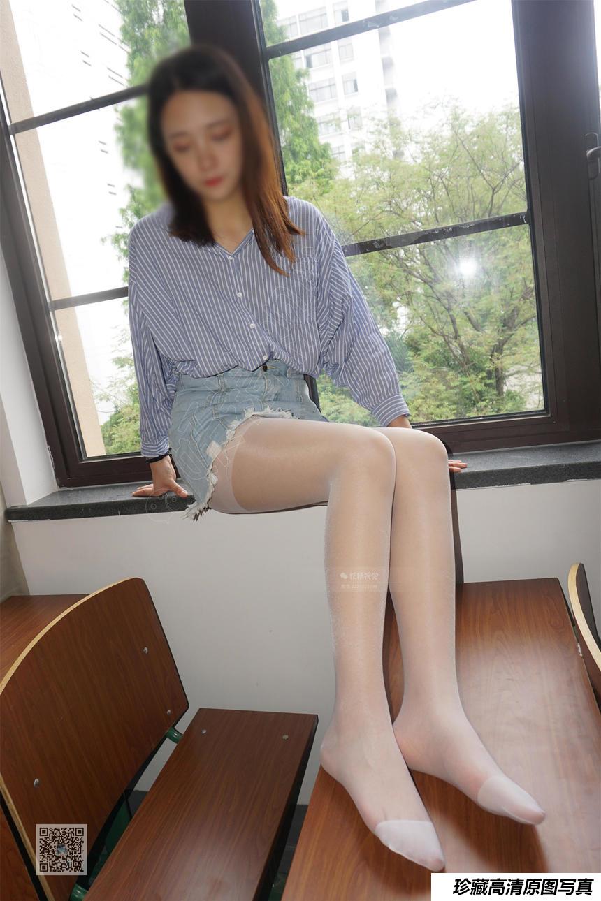 妖精视觉 NO.049 苏苏 白丝袜一步裙（上篇）[70P／40.3MB]