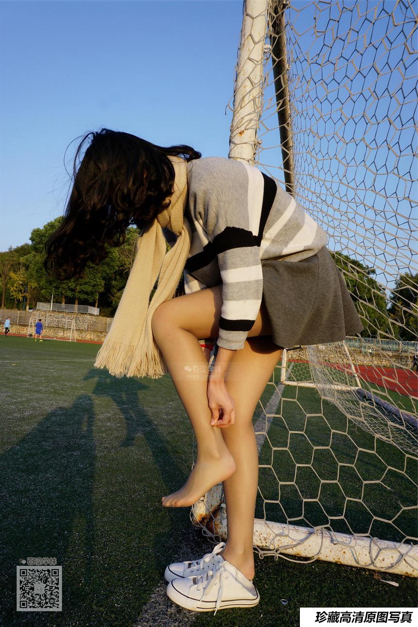 妖精视觉 NO.071 糖糖 绿茵场的灰丝[61P／57.5MB]