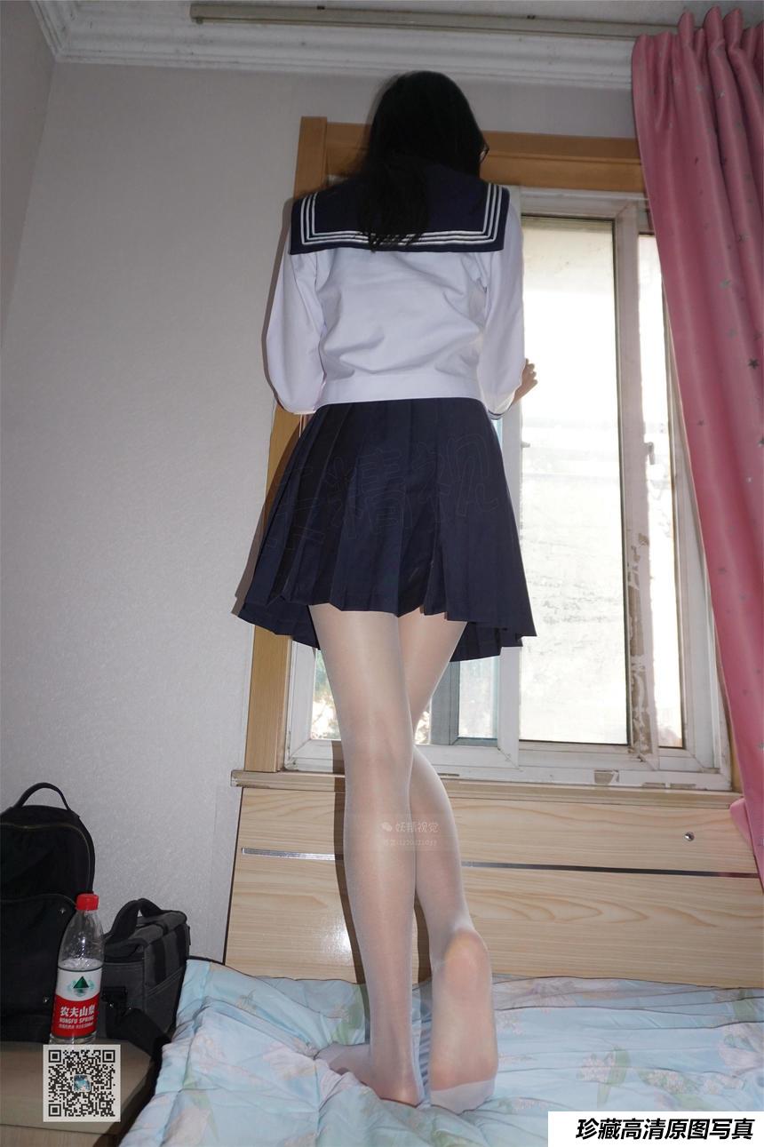 妖精视觉 NO.064 甜甜 闺房的白丝袜[69P／37.2MB]