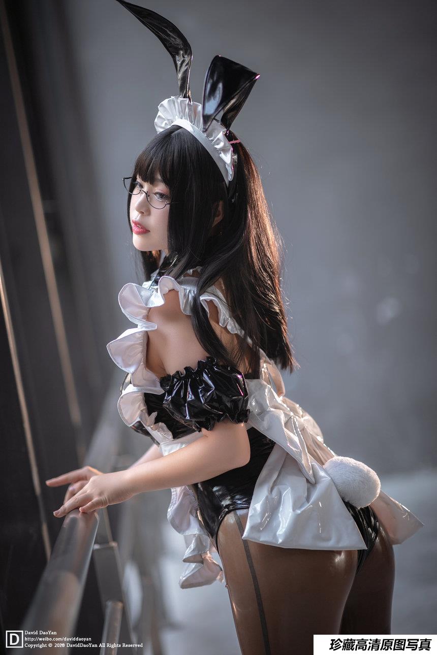 萌系小姐姐-白烨- - 兔女郎 [12P-103MB]