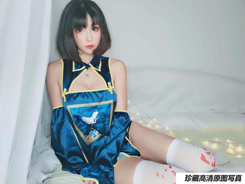 微博妹子小酥酱 - 小僵尸 [34P1V-112MB]