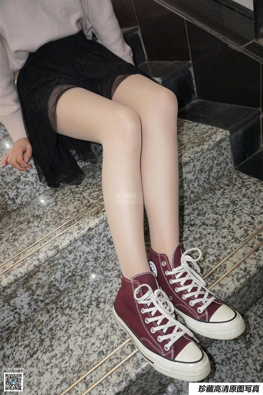 妖精视觉 NO.127 vivi 萝莉的肉丝袜[75P／50.3MB]