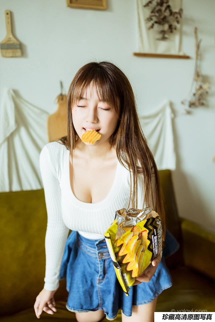 [YALAYI雅拉伊]2021.05.11 NO.794 在窗边 京京 [36+1P／454MB]