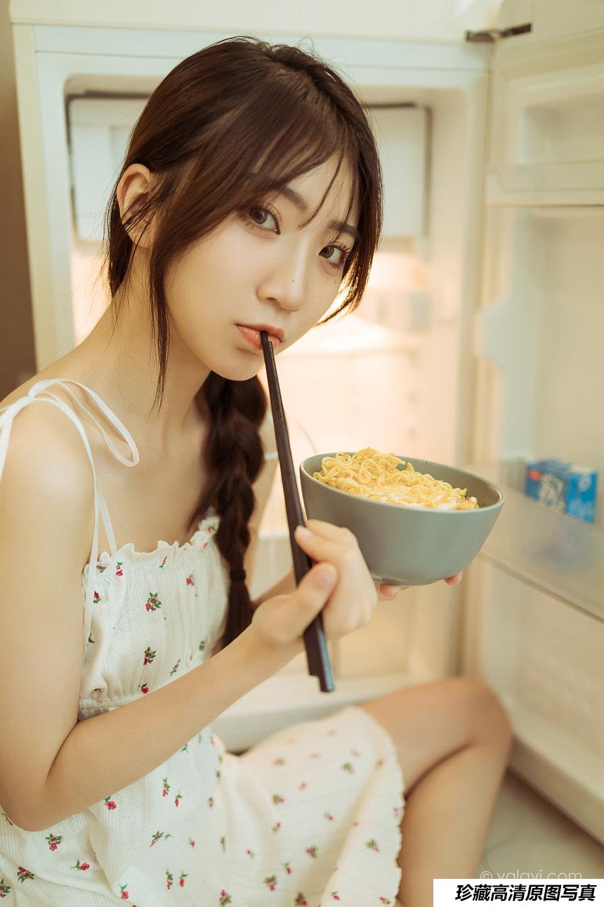 [YALAYI雅拉伊] 2021.06.10 NO.801 小乔《餐蛋面》[39+1P411M]