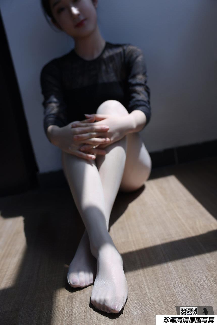 [绅士摄影] 2021.06.08 姗姗 No.155 [84+1P-351M]