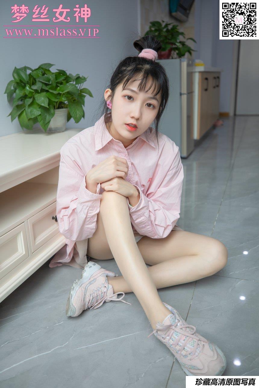 [MSLASS梦丝女神] 2020.10.22 NO.132 莹仙女《粉粉的》[65+1P/504M]