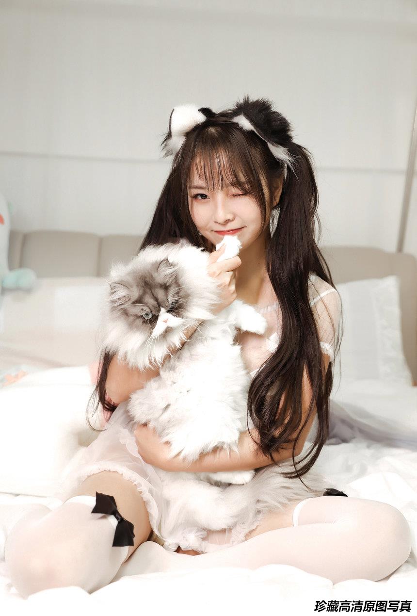 苏嫣嫣阿姨 - 白色猫耳头饰 [10P-15MB]