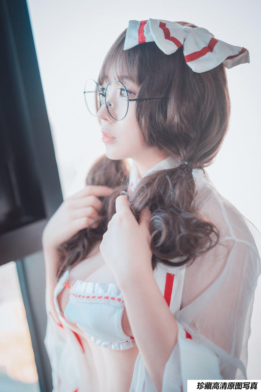 DJAWA Photo - Heihwa - Hei-Miko! (Shaman-Girl) [42P/328MB]