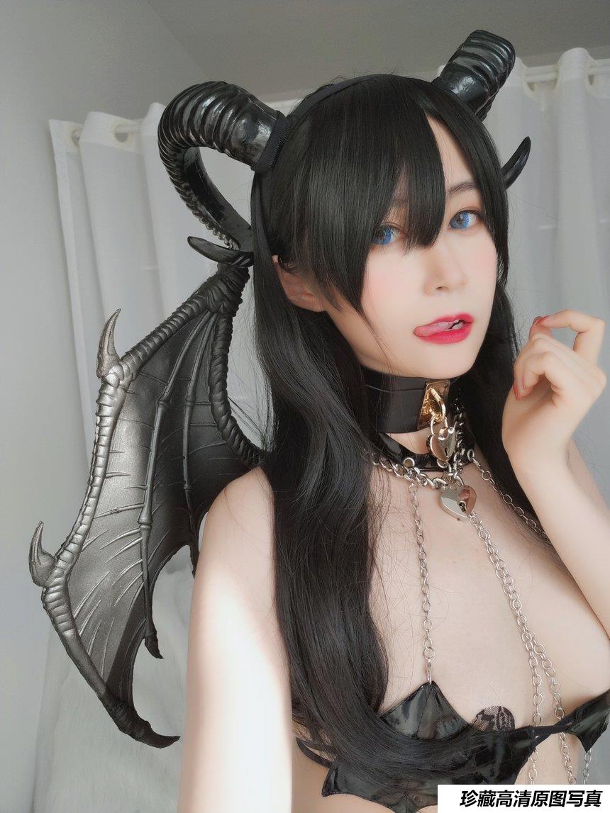 Coser小姐姐白银 - 黑龙少女 [51P-126MB]