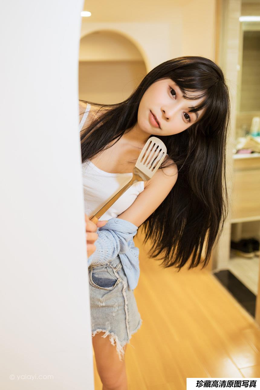 [YALAYI雅拉伊]2021.07.30 NO.821 小甜蜜 诗咏[42+1P／413MB]