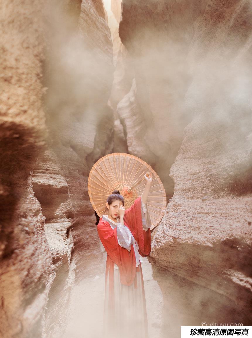 [YITUYU]艺图语 2021.06.30 木兰花 静静 [38P-328MB]