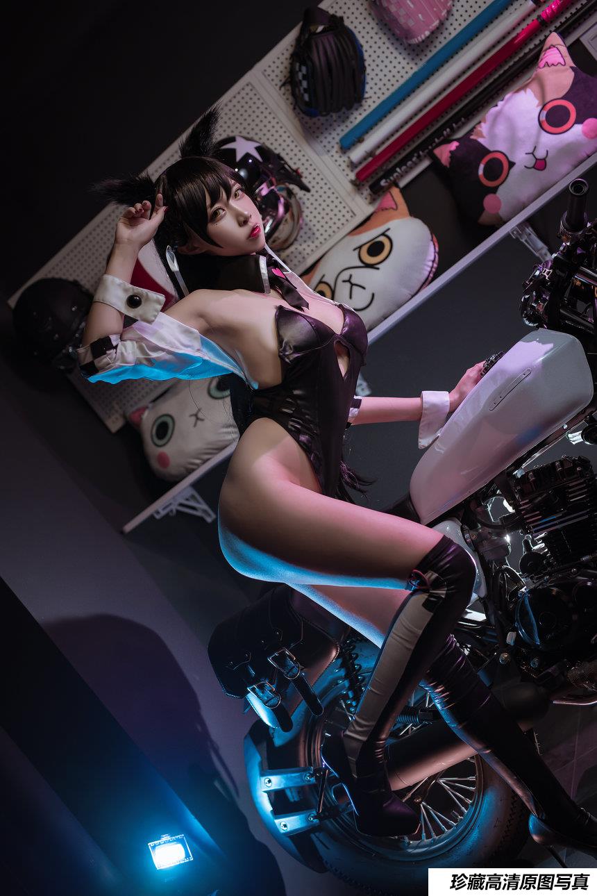 人气Coser二佐Nisa - 犬之眷之碧蓝爱宕 同人赛车 [22P-615MB]