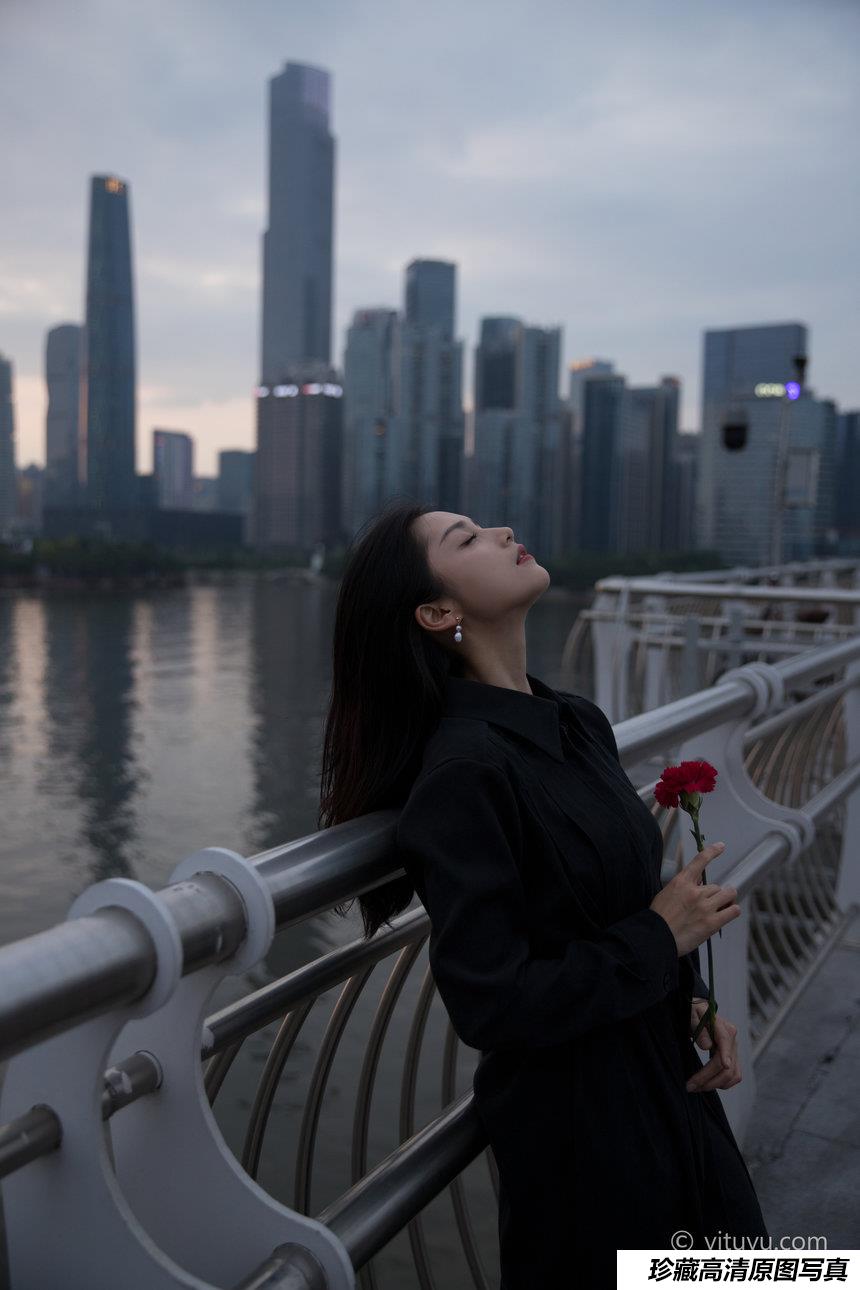 [YITUYU]艺图语 2021.06.16 晚风 雨文 [32P-449MB]